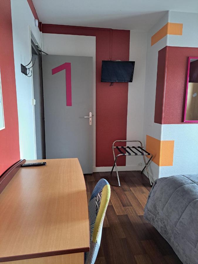 Hotel Le Petit Pecheur Saint-Florent-le-Vieil Zewnętrze zdjęcie