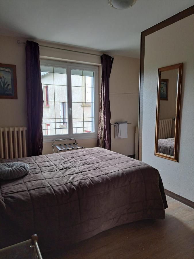 Hotel Le Petit Pecheur Saint-Florent-le-Vieil Zewnętrze zdjęcie
