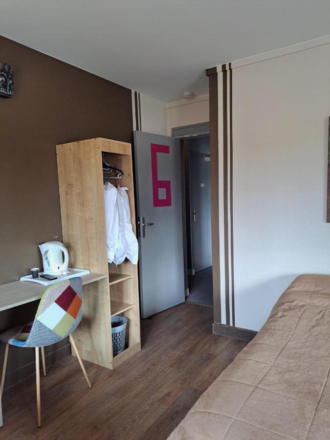 Hotel Le Petit Pecheur Saint-Florent-le-Vieil Zewnętrze zdjęcie
