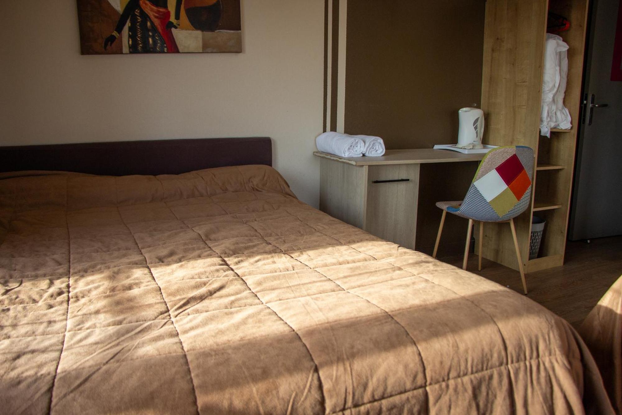 Hotel Le Petit Pecheur Saint-Florent-le-Vieil Zewnętrze zdjęcie