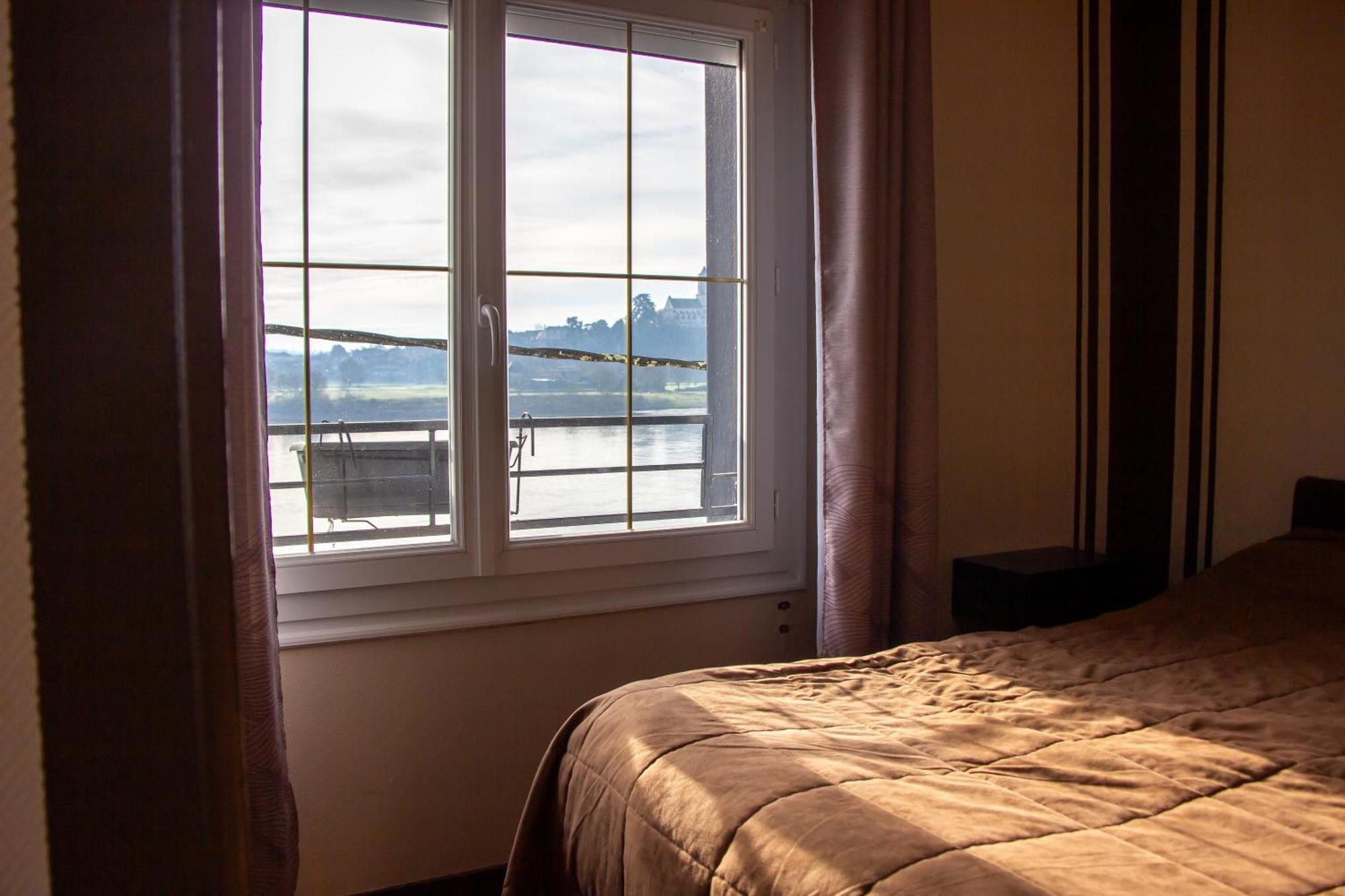 Hotel Le Petit Pecheur Saint-Florent-le-Vieil Zewnętrze zdjęcie