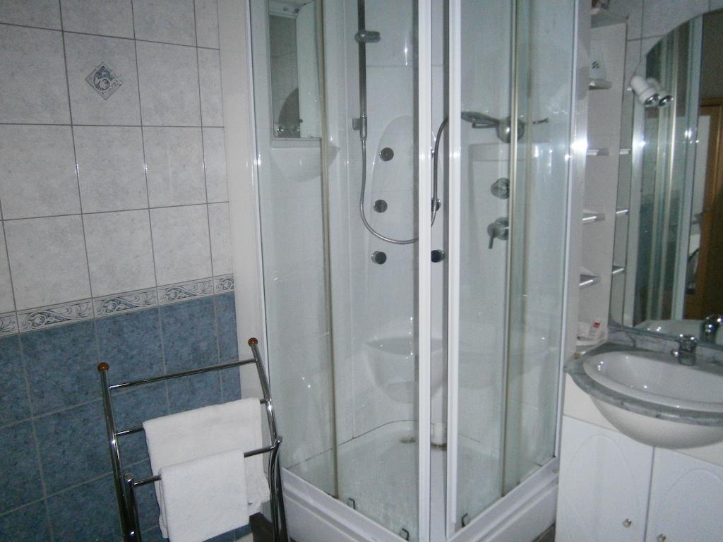 Hotel Le Petit Pecheur Saint-Florent-le-Vieil Zewnętrze zdjęcie